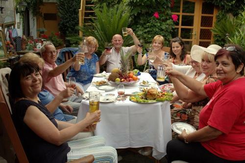 Bed & Breakfast F�nagy �s Walter Vend�g- �s Borh�z