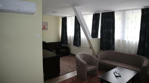 Hostal Szlov�k Panzi�