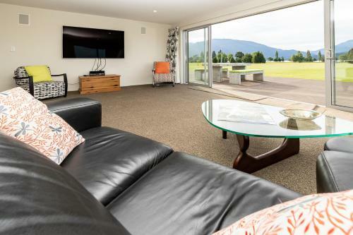 Poppa Pete's - Te Anau Holiday Home