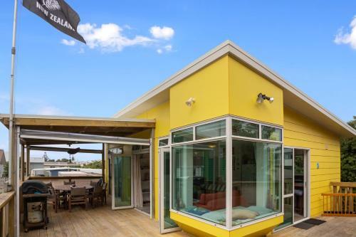 Bach 22 - Waihi Beach Holiday Home