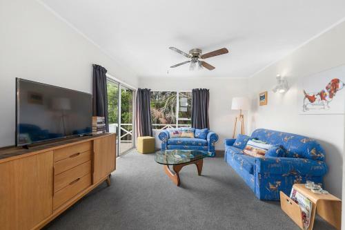 Brick On Bay - Red Beach Holiday Home