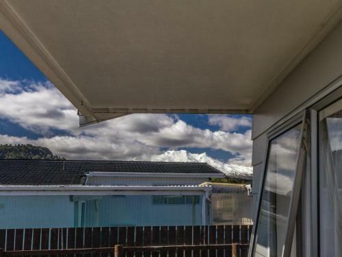 Snowdrop Cottage - Ohakune Holiday Home
