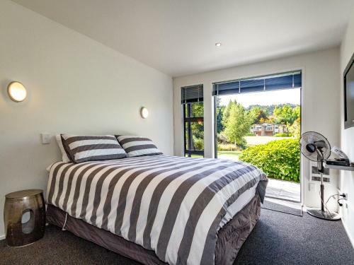 Aspen On Park Avenue - Ohakune Holiday Home
