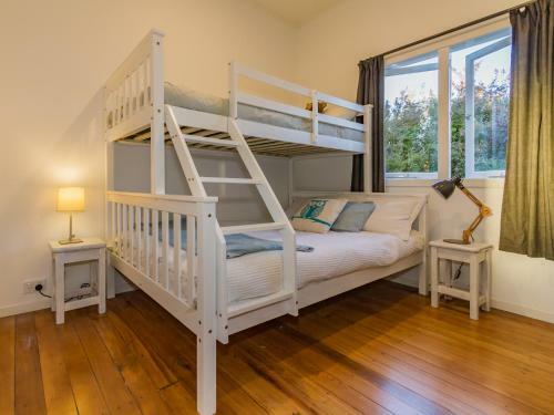 Aroha Cottage - Ohakune Holiday Home