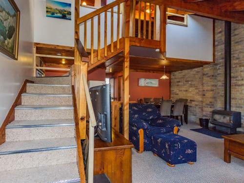Adventurers Retreat - Ohakune Holiday Home