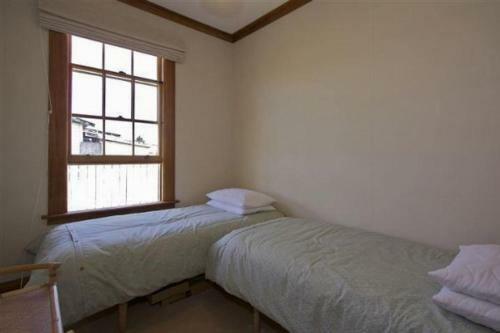 Railway Cottage - Ohakune Holiday Home
