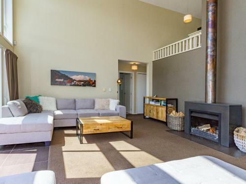 Chalet Gryon - Ohakune Holiday Home