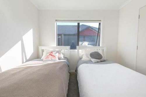 Slice Of Pisa - Cromwell Holiday Home