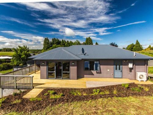 Kowhai Heights - Ohakune Holiday Home