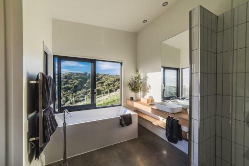 Whitimanuka Retreat