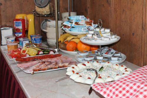 Rozmann Family Panzi� & Apartmanhaz