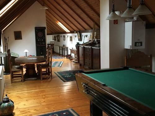 Posada Ginti Panzi� �s �tterem