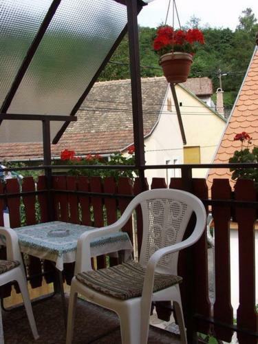 Hostal Z�ch Kl�ra Utcai Apartman