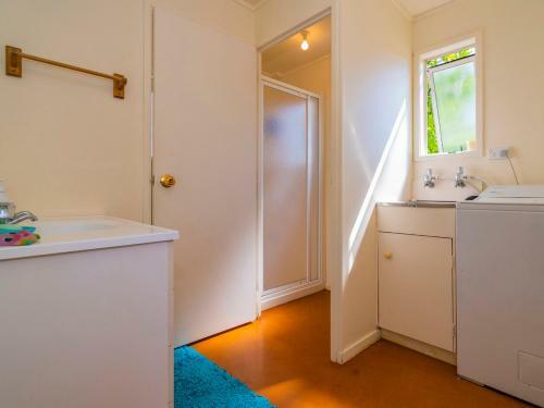 Bahama Blue - Matarangi Holiday Home