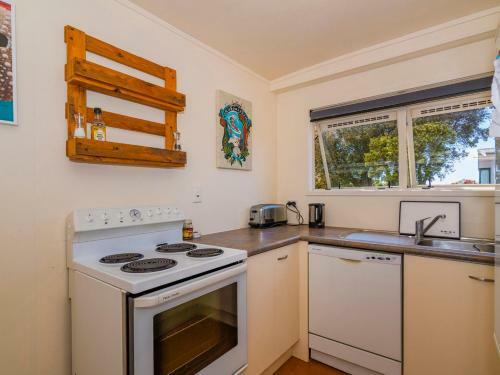 Bahama Blue - Matarangi Holiday Home