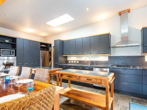 Golden Sands - Omaha Holiday Home