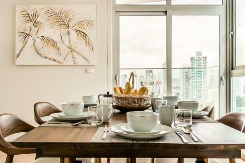 Quartierhomesuites Lush Apartment Ocean View