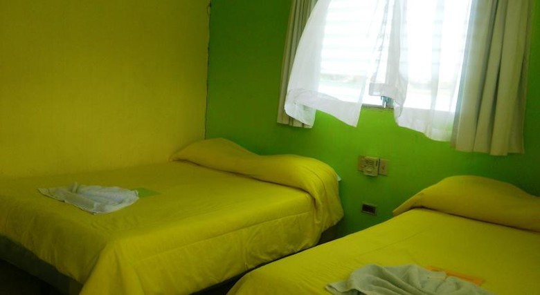Green World Hotel