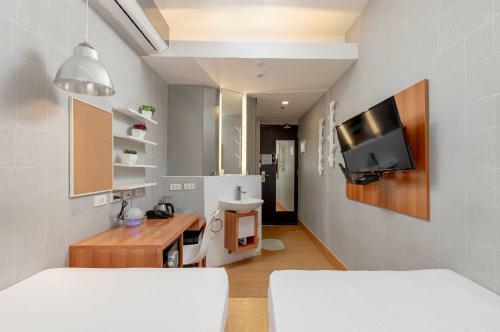 Selah Pods Hotel Manila