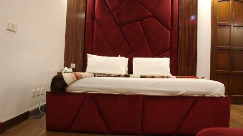 Hotel Comfort Inn (r)