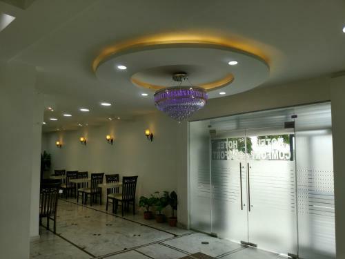 Hotel Comfort Inn (r)