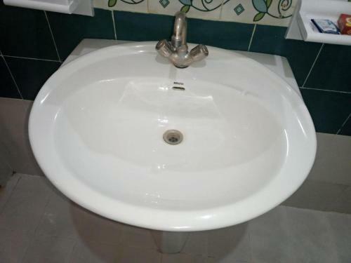 Hostal Royal Hayat - Single Room