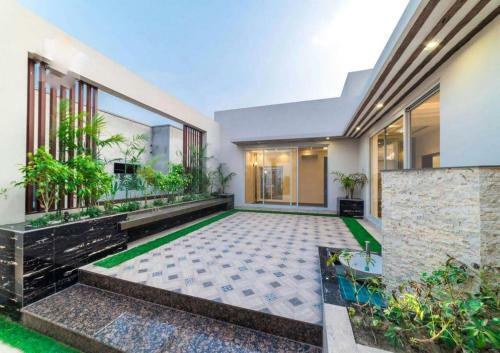 Hotel Candlewood Residency