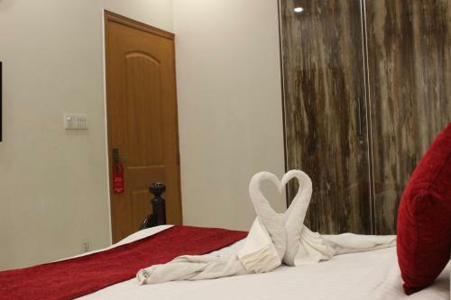 Lawrence Luxury Apartments Lahore