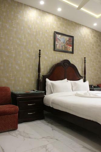 Lawrence Luxury Apartments Lahore