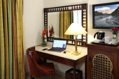 Hotel Avari Xpress, Islamabad