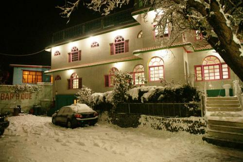 Hotel Dewanekhas Skardu