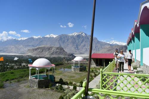 Hotel Mountain Lodge Skardu