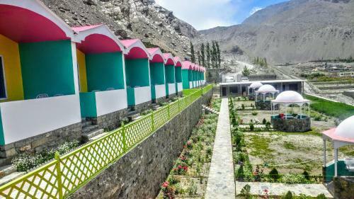 Hotel Mountain Lodge Skardu