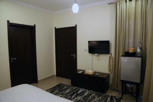 Hostal Butterfly Guest House Phase 7 Bahria Town