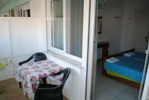 Artemis Apartments