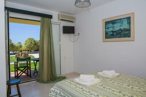 Sandy Beach Villas And Apartments