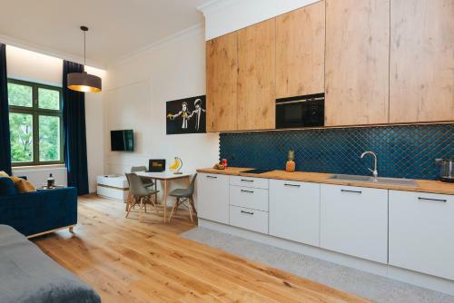 Movart Boutique Aparthotel
