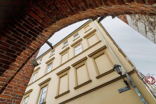 Apartment Pijarska Krak�w By Renters