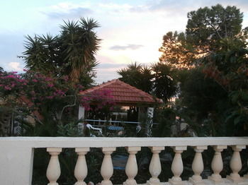Apartamentos Hotel Eliza