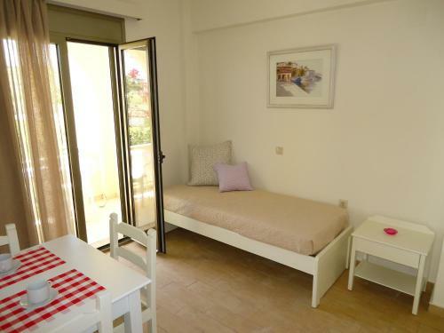 Almyra Apartments