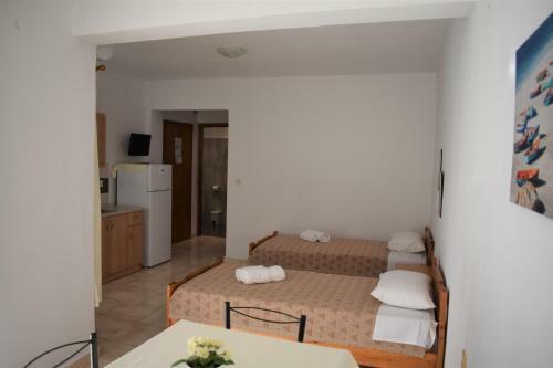 Ermioni Apartments