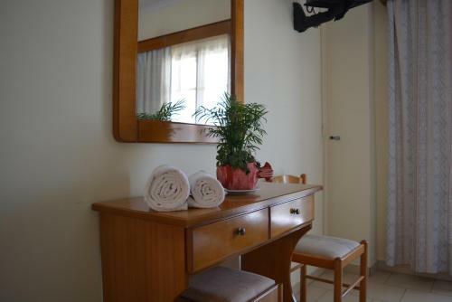 Hotel Montes Apartments & Studios