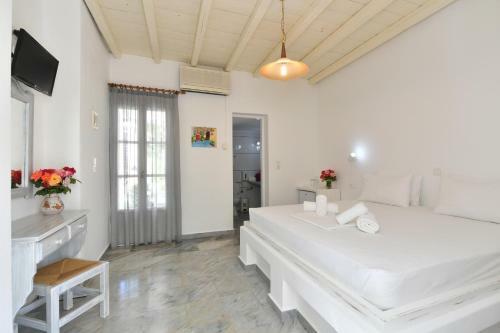 Hotel Surfing Beach Village Paros