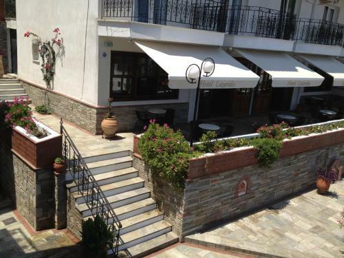 Lazaridis Luxury Studios & Apartments
