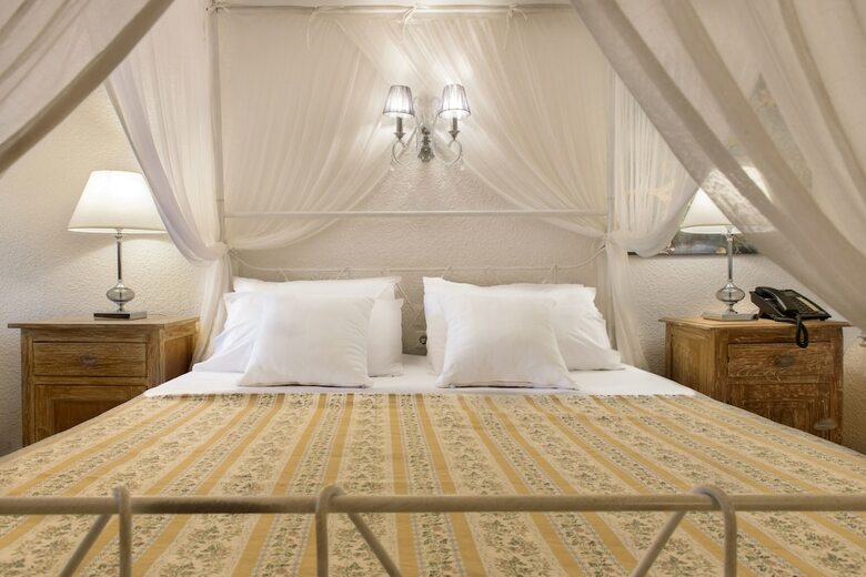 Leandros Hotel