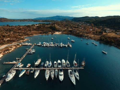 Aparthotel Vergos Hotel