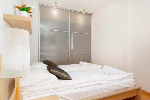 Apartments Warsaw Wilanowska By Renters