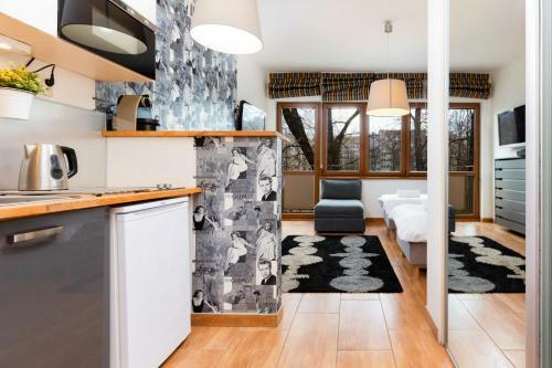 Apartments Warsaw Ho?a By Renters