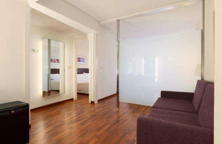 Hotel Port Feria Valencia