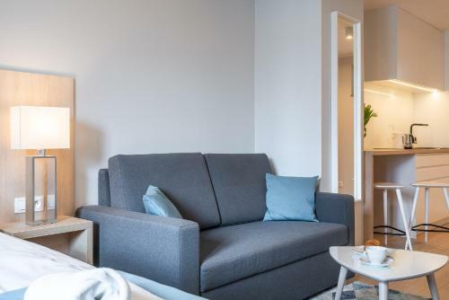 Q19 Apartments